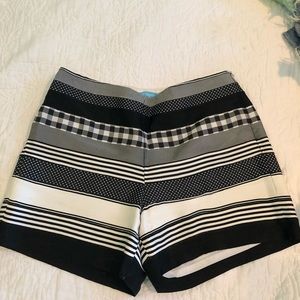J.Mclaughlin Ribbon Shorts